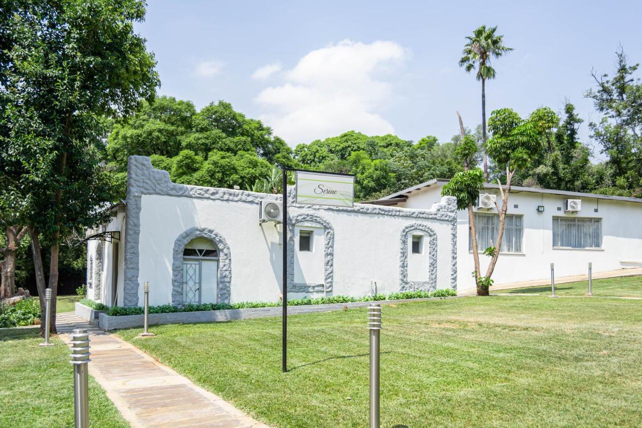 Graceland Conference And Lifestyle Centre Lodge Akasia